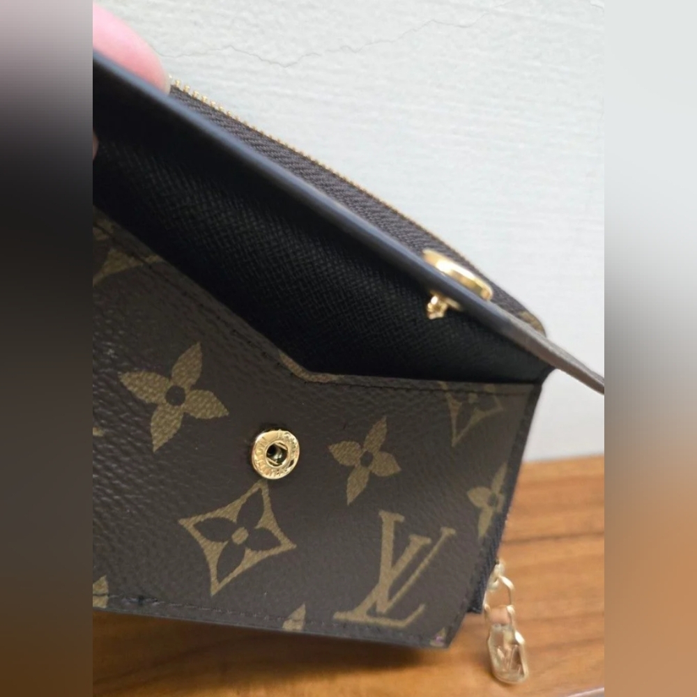 Louis Vuitton Card Holder Recto Verso - Picture 5 of 7